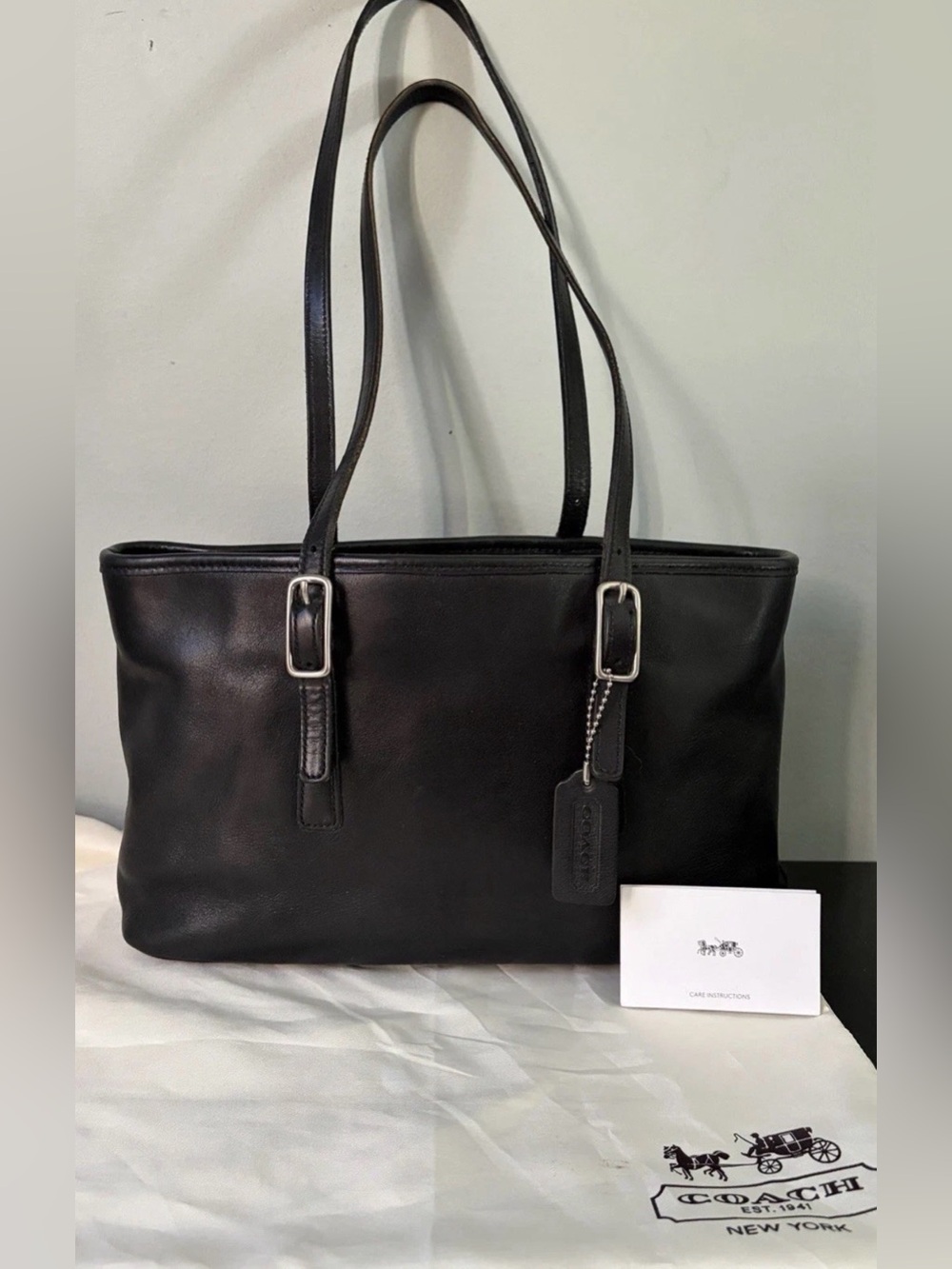 VINTAGE USA 1991 COACH Classic Shopper Bag 9813 Black Refined Leather/ Silver